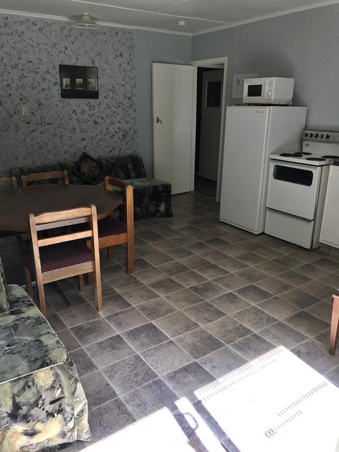 Golden Springs Motel, Holiday Park روتوروا المظهر الخارجي الصورة